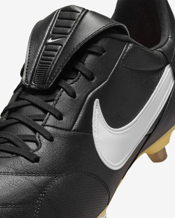 NikePremier 3