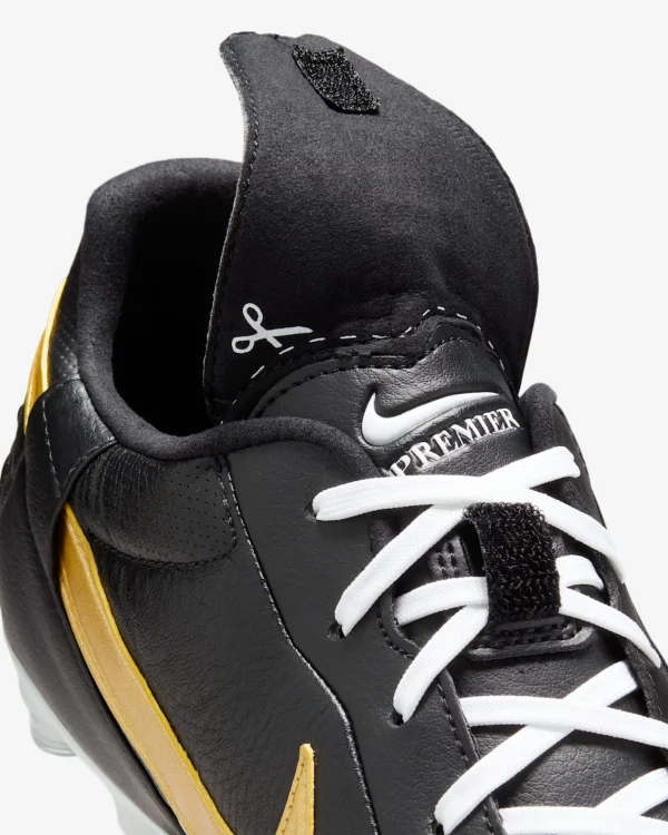 Nike Premier 3