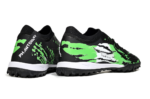 נעלי קטרגל – NIKE