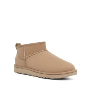UGG CLASSIC ULTRA MINI SAND
