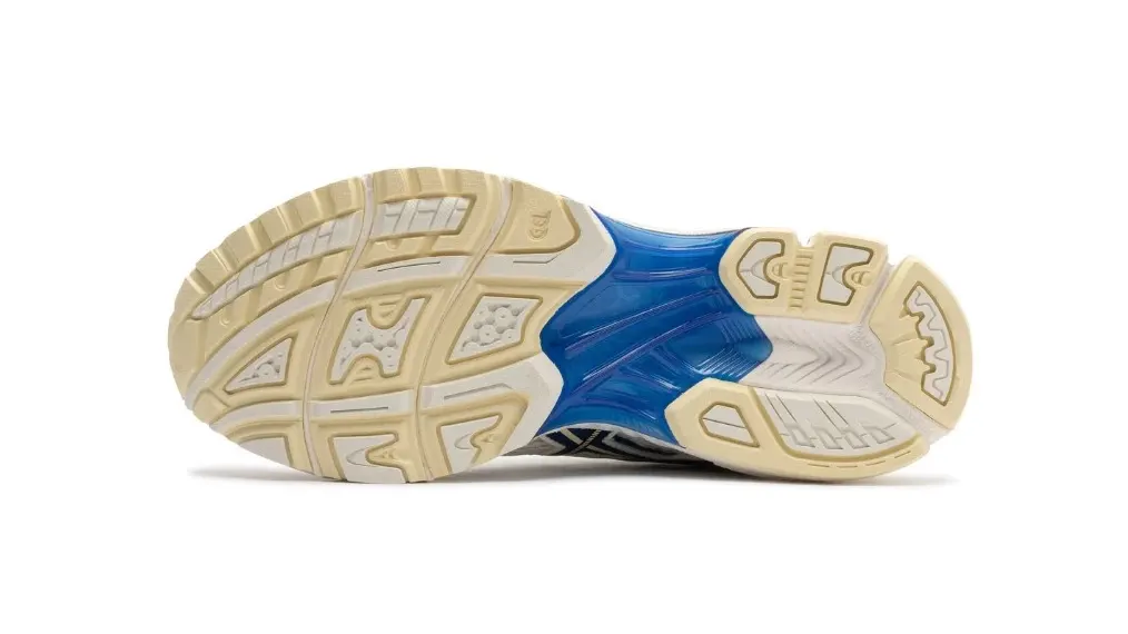 Asics Gel Nimbus 101 End Milk