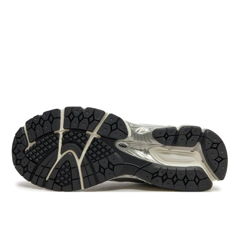 New Balance 1906r Silver Black