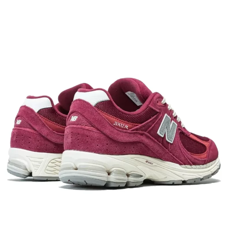 New Balance 2002r Bordeaux 1