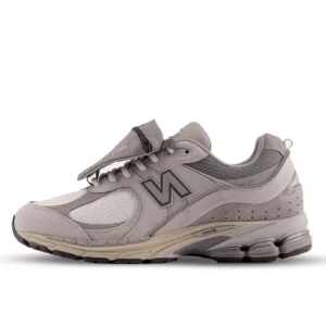 נעלי ניו באלאנס | New Balance 2002R Pocket Grey