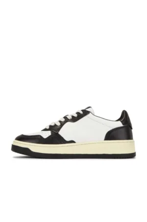 נעלי Autry Medalist Low Sneaker Black