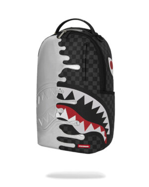 תיק גב Sprayground כסוף מטלי בעיצוב נוזלי ומשבצות דאמייה שחור
